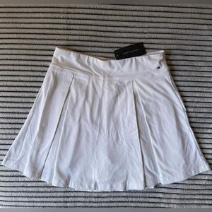 Tommy Hilfiger Girl White Pleated Skirt with integrated Shorts Size 16 (XL) NWT